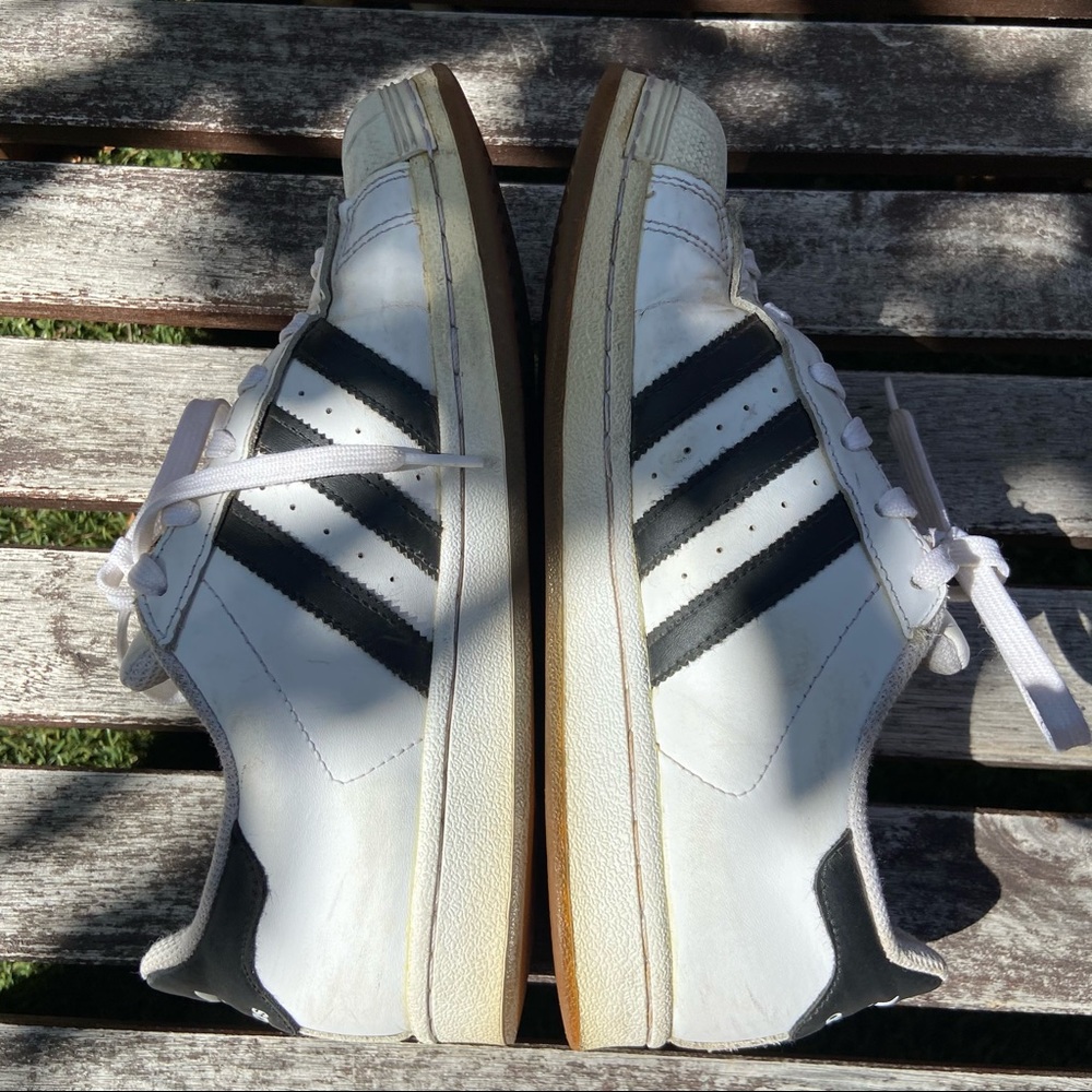 Adidas kids superstar shoes - Picture 3 of 5